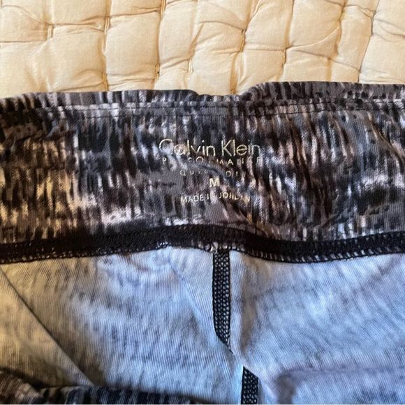 Calvin Klein Performance Quick Dry Pants - Picture 5 of 10